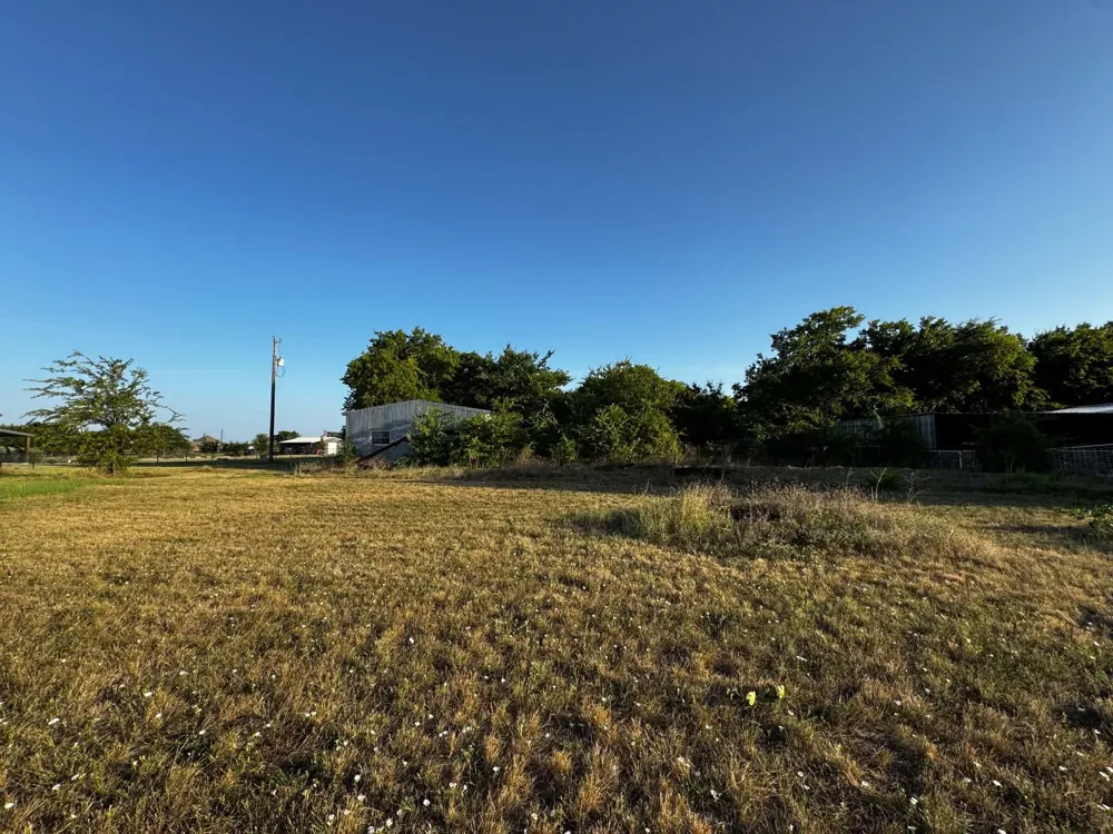 4270 Belz Road Sanger, TX 76266