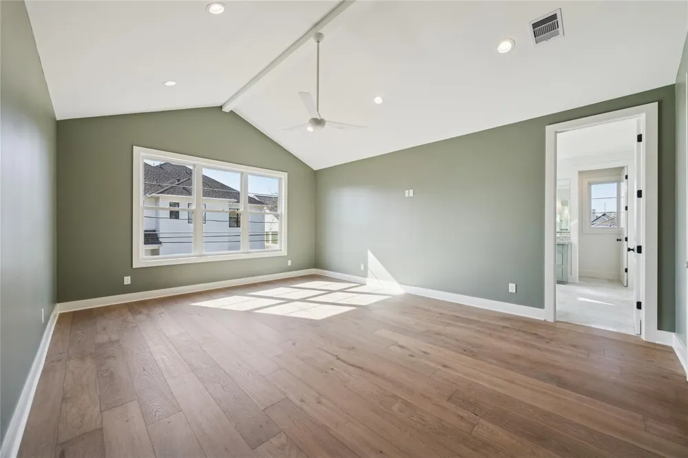 955 W 42nd Street Houston, TX 77018