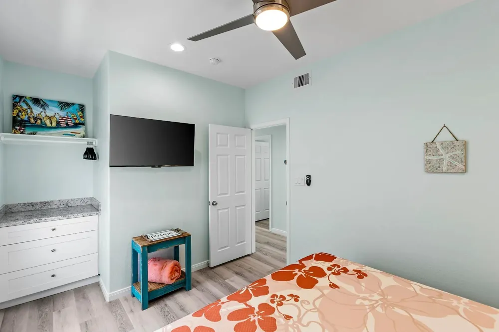 990 Jean Street Gilchrist, TX 77617