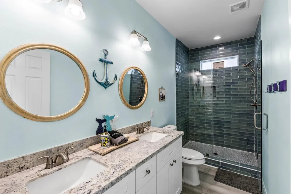 990 Jean Street Gilchrist, TX 77617