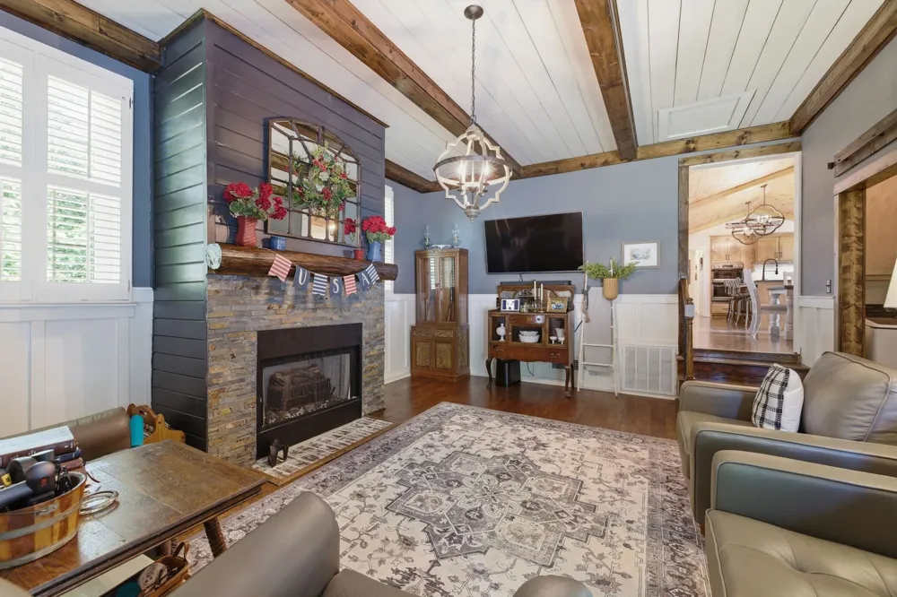 88 Riverbend Dr Woodbury, TN 37190
