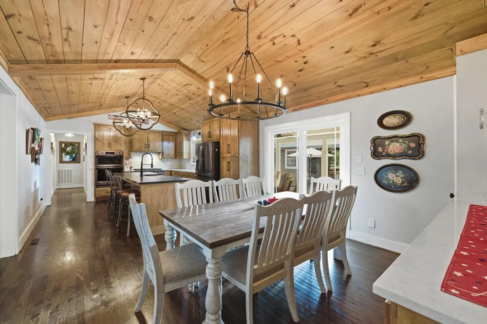 88 Riverbend Dr Woodbury, TN 37190
