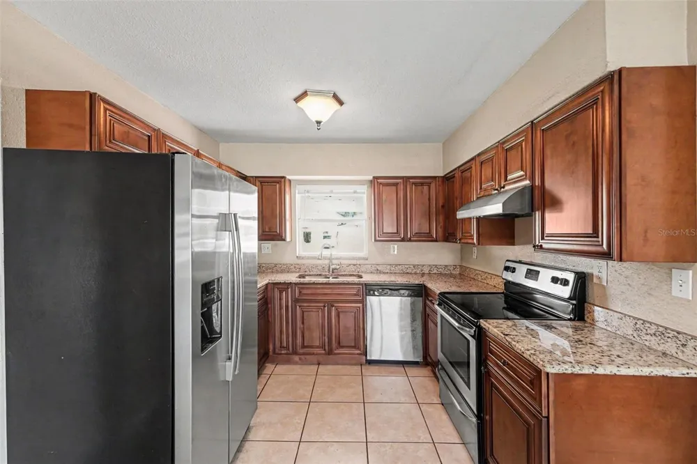 11428 75TH AVENUE Seminole, FL 33772