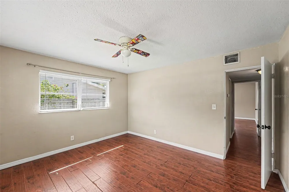 11428 75TH AVENUE Seminole, FL 33772
