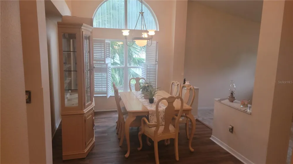 15301 MONTREAT WAY Tampa, FL 33625