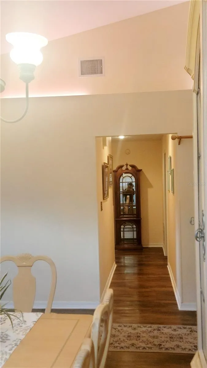 15301 MONTREAT WAY Tampa, FL 33625