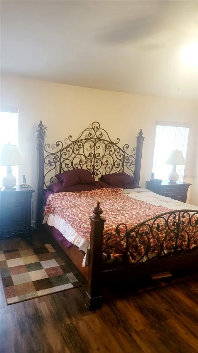 15301 MONTREAT WAY Tampa, FL 33625