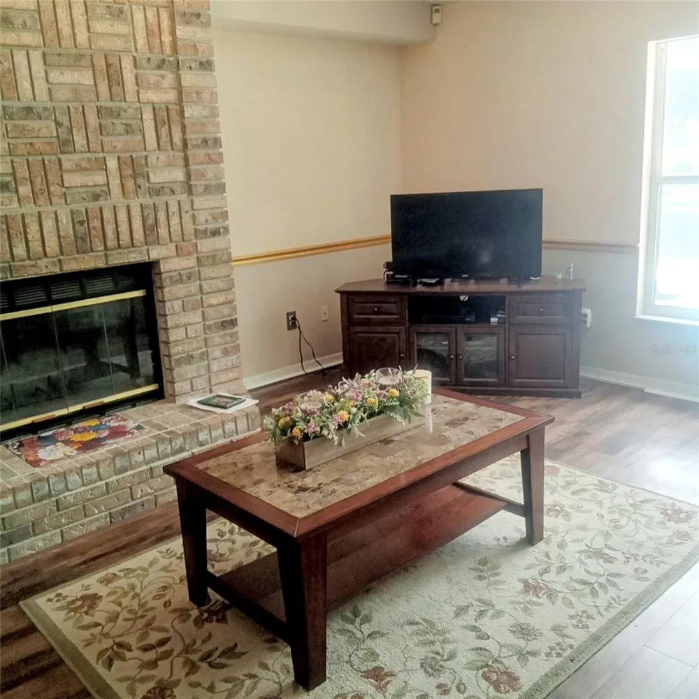 15301 MONTREAT WAY Tampa, FL 33625