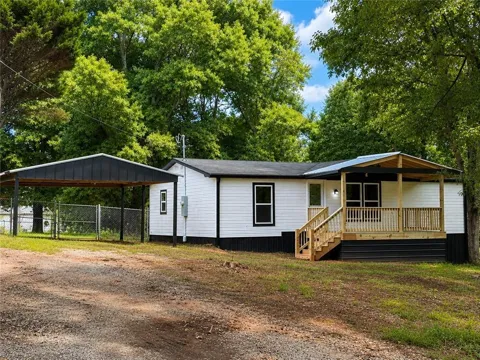 54 Pine Lane