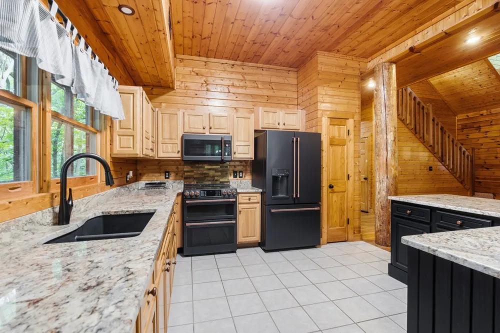 487 Rocky River Shores Drive Rock Island, TN 38581