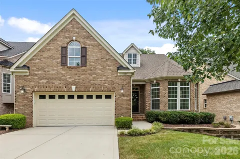 1325 Winged Foot Drive