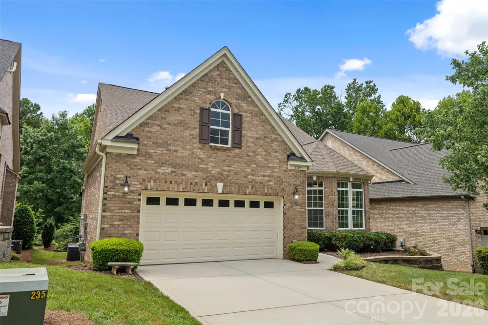 1325 Winged Foot Drive Denver, NC 28037