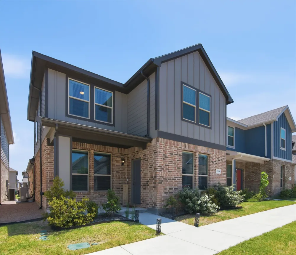 4712 Alliance Street Haltom City, TX 76117