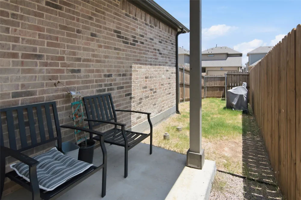 4712 Alliance Street Haltom City, TX 76117