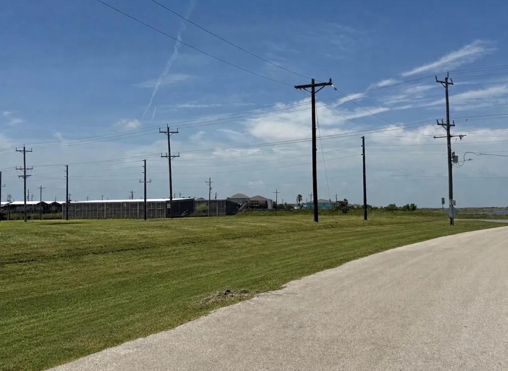 980 Copacabana Drive Crystal Beach, TX 77650