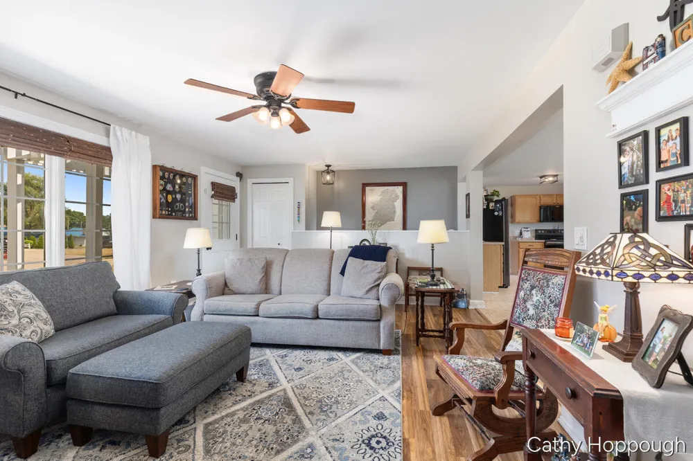 918 Emerald Circle Lake Odessa, MI 48849