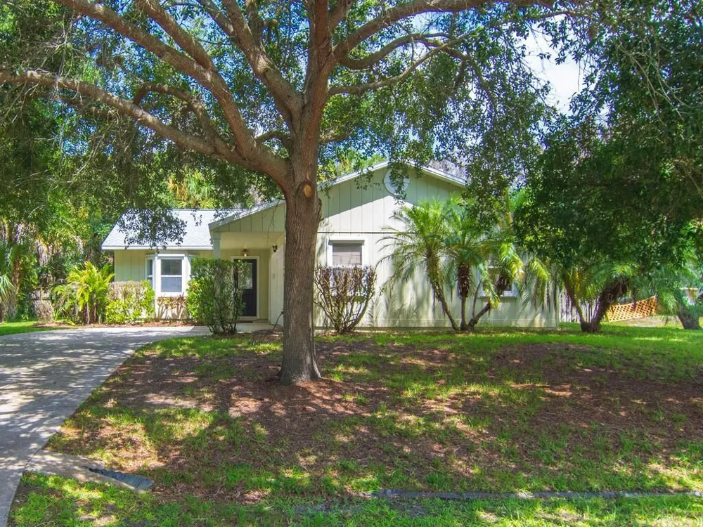 722 Wentworth Street Sebastian, FL 32958