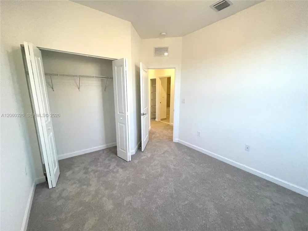 23172 SW 130th Ave #23172 Miami, FL 33170