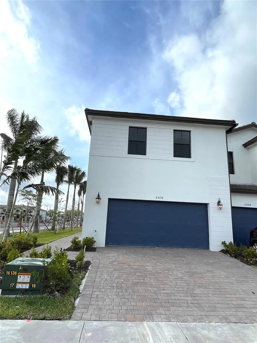 23172 SW 130th Ave #23172 Miami, FL 33170