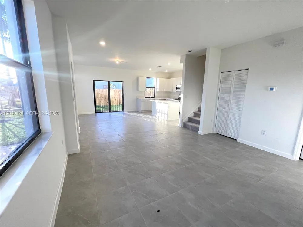 23172 SW 130th Ave #23172 Miami, FL 33170