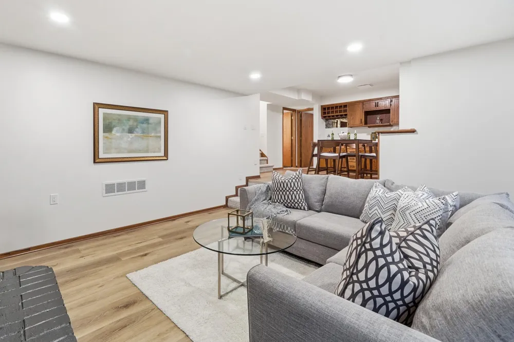 10761 Penfield Avenue Court Stillwater, MN 55082