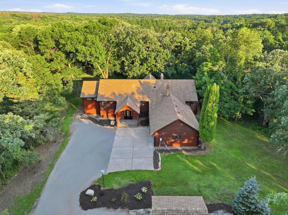 10761 Penfield Avenue Court Stillwater, MN 55082
