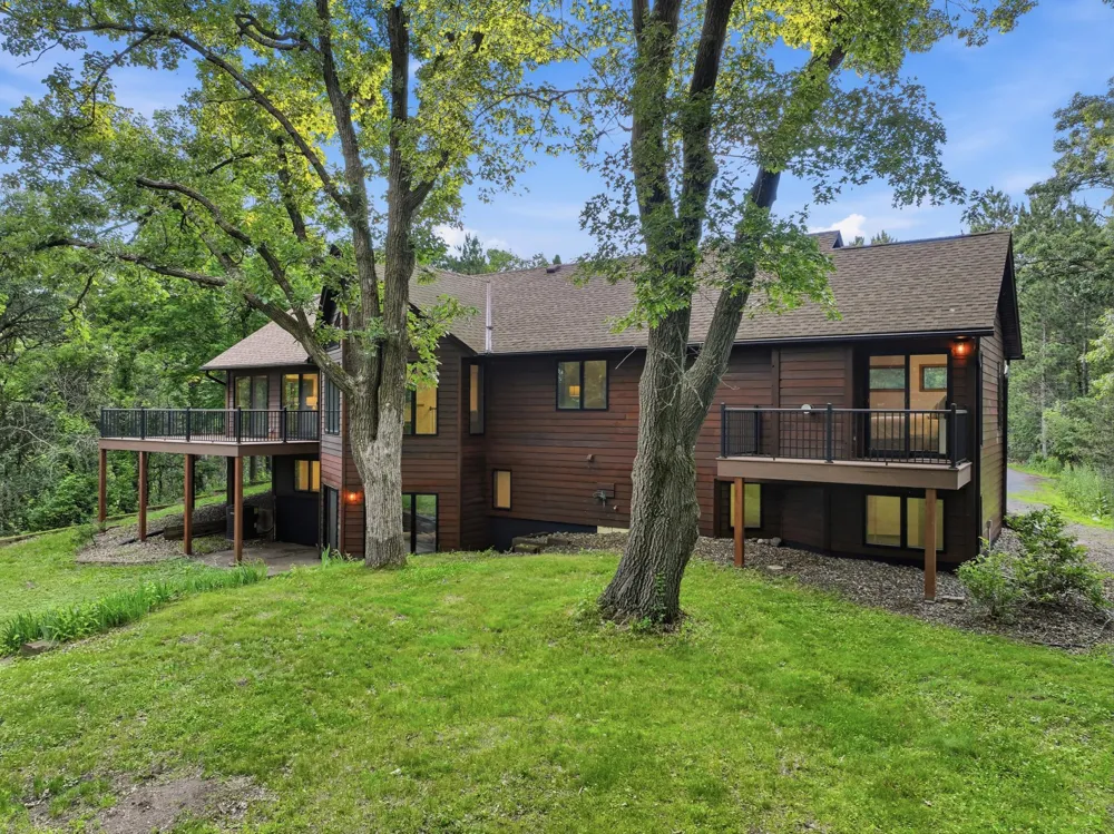 10761 Penfield Avenue Court Stillwater, MN 55082