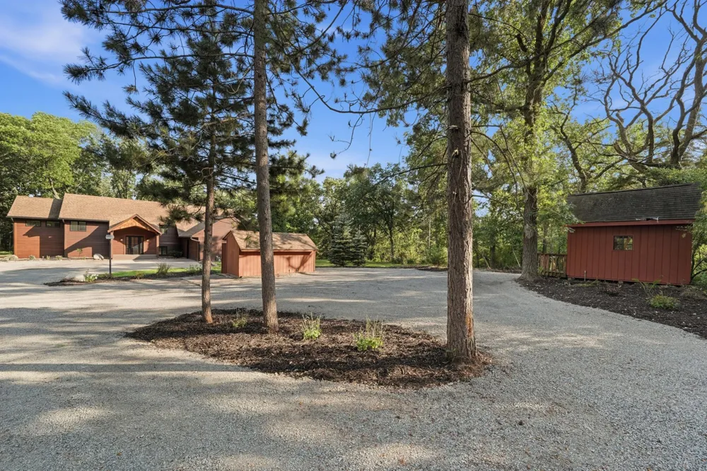 10761 Penfield Avenue Court Stillwater, MN 55082