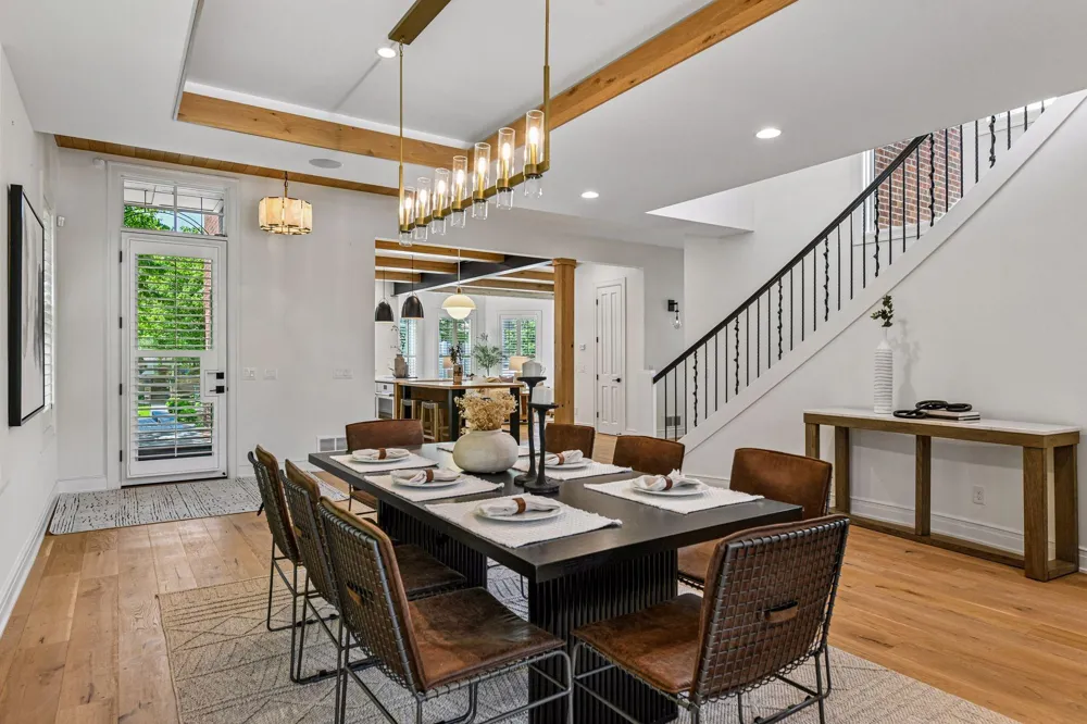 715 Rice Street E Wayzata, MN 55391