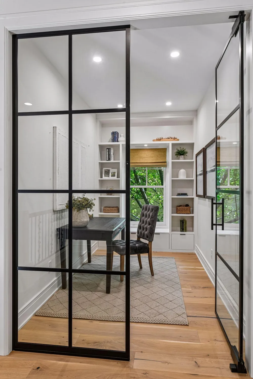 715 Rice Street E Wayzata, MN 55391