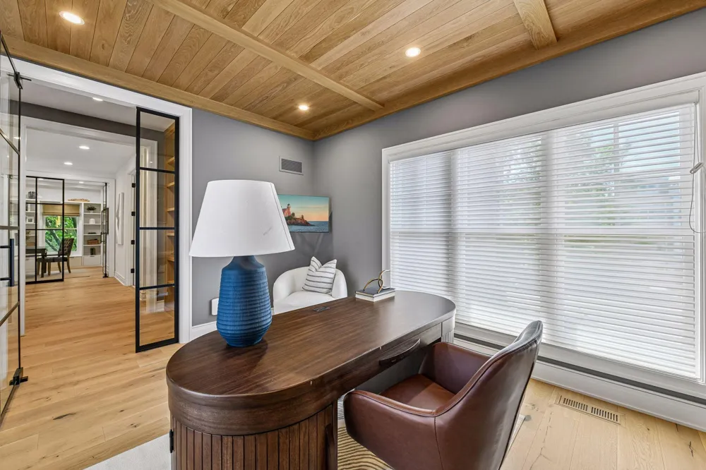 715 Rice Street E Wayzata, MN 55391
