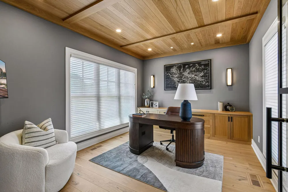 715 Rice Street E Wayzata, MN 55391