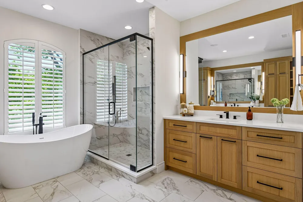 715 Rice Street E Wayzata, MN 55391