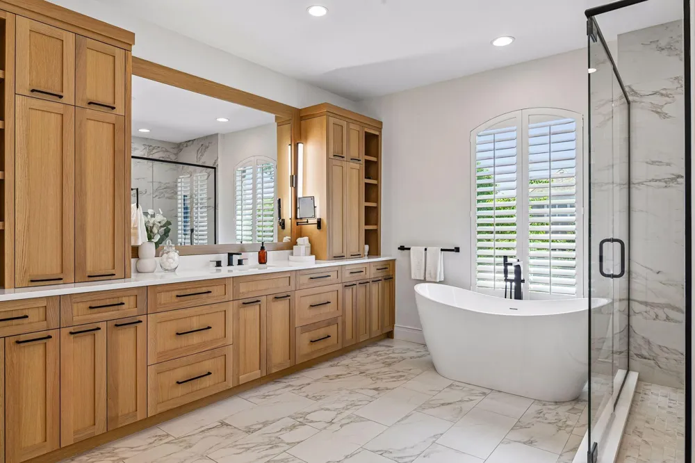 715 Rice Street E Wayzata, MN 55391