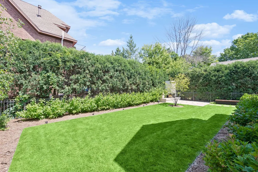 715 Rice Street E Wayzata, MN 55391