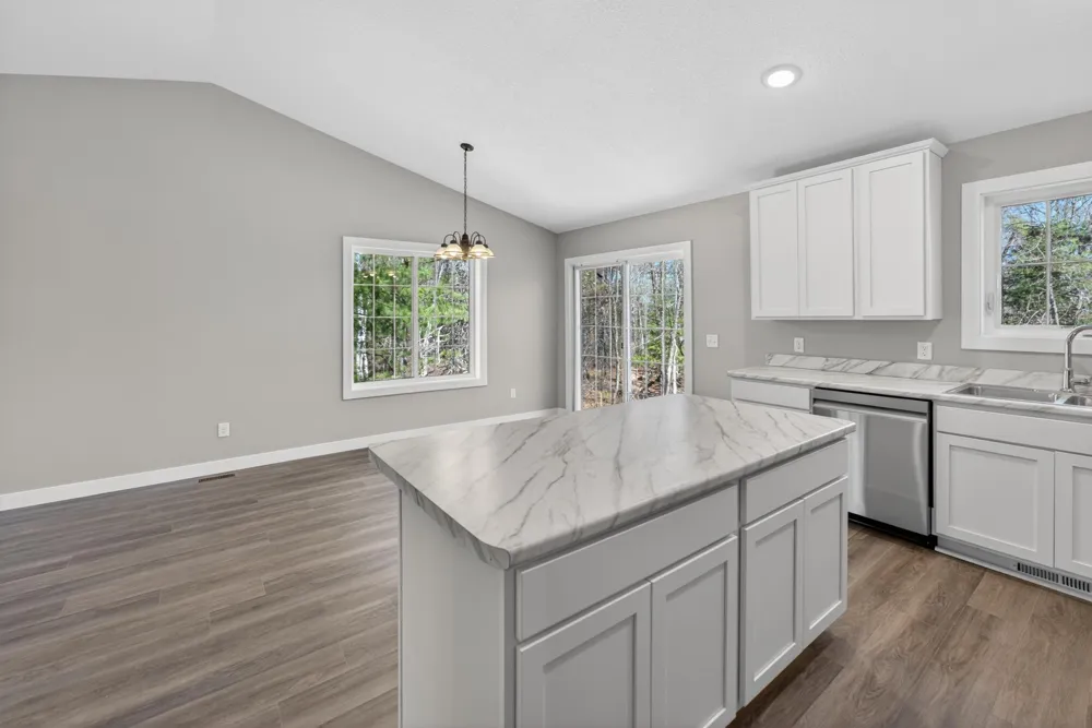 7954 Natalies Way Willow River, MN 55795