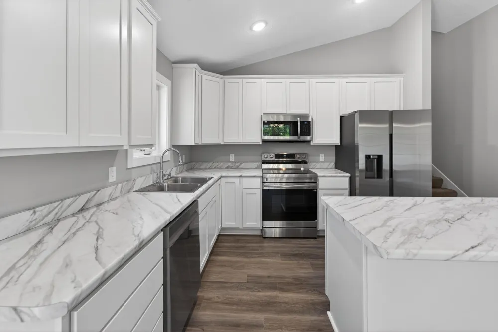 7954 Natalies Way Willow River, MN 55795
