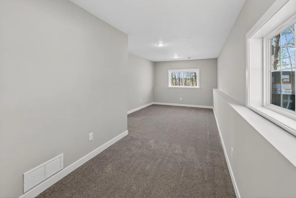 7954 Natalies Way Willow River, MN 55795