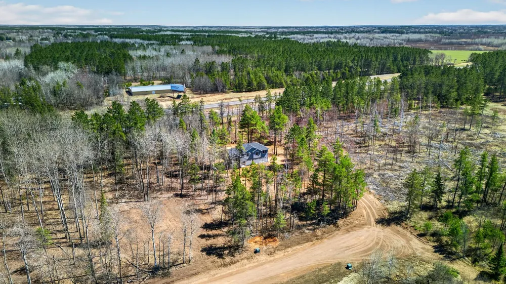 7954 Natalies Way Willow River, MN 55795