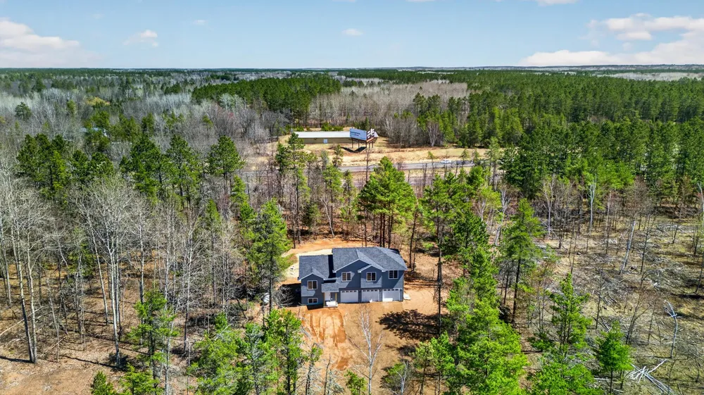 7954 Natalies Way Willow River, MN 55795