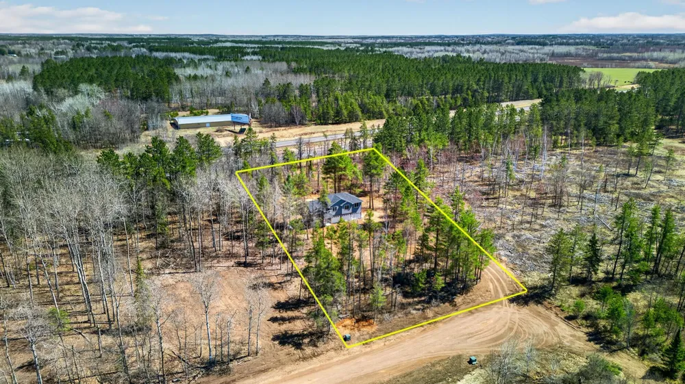 7954 Natalies Way Willow River, MN 55795
