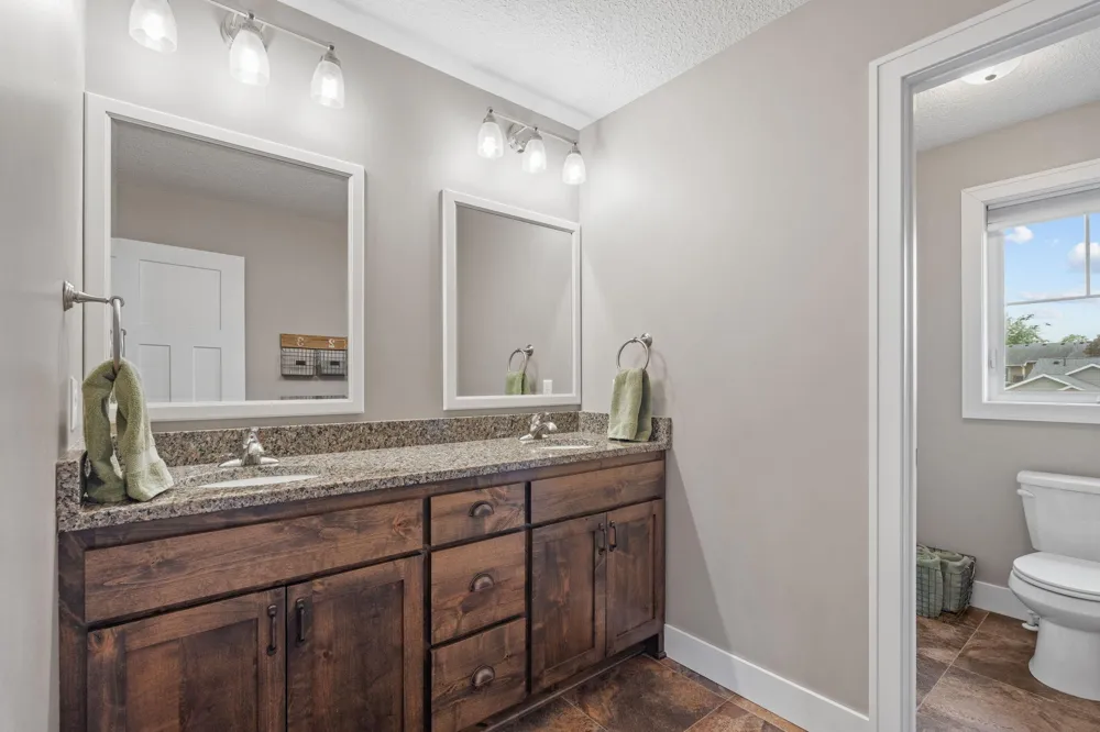 305 Art Street NW New Prague, MN 56071