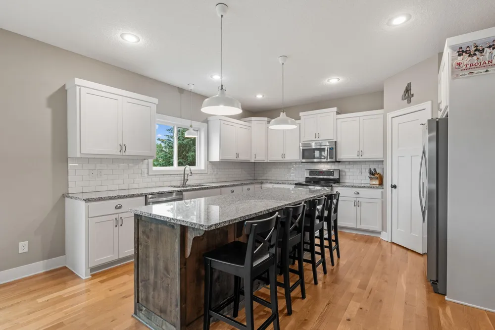 305 Art Street NW New Prague, MN 56071