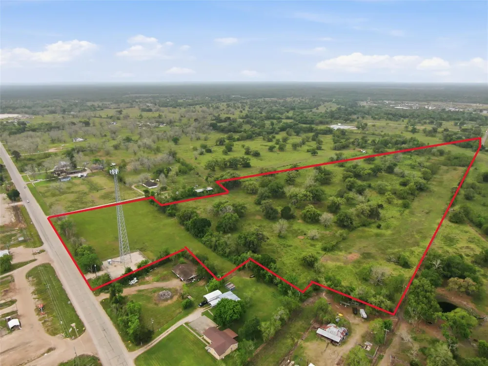 524 Fm 524 Sweeny, TX 77480