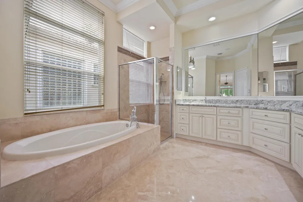 8887 VIA PRESTIGIO W Wellington, FL 33411