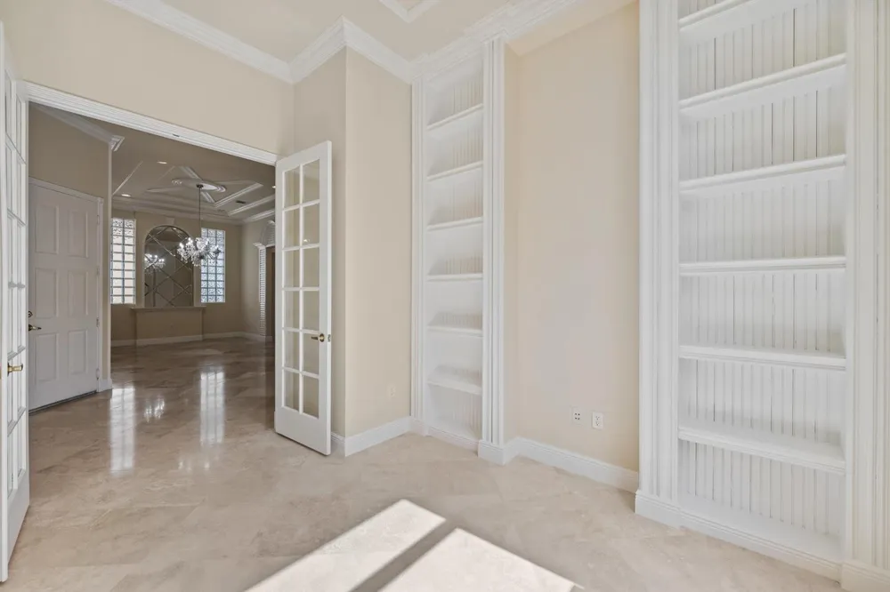 8887 VIA PRESTIGIO W Wellington, FL 33411