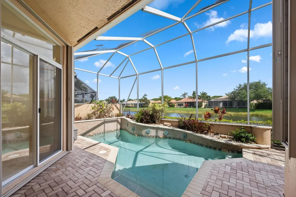8887 VIA PRESTIGIO W Wellington, FL 33411