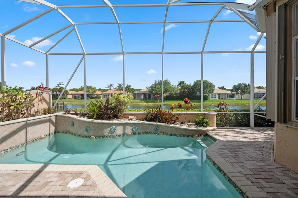 8887 VIA PRESTIGIO W Wellington, FL 33411
