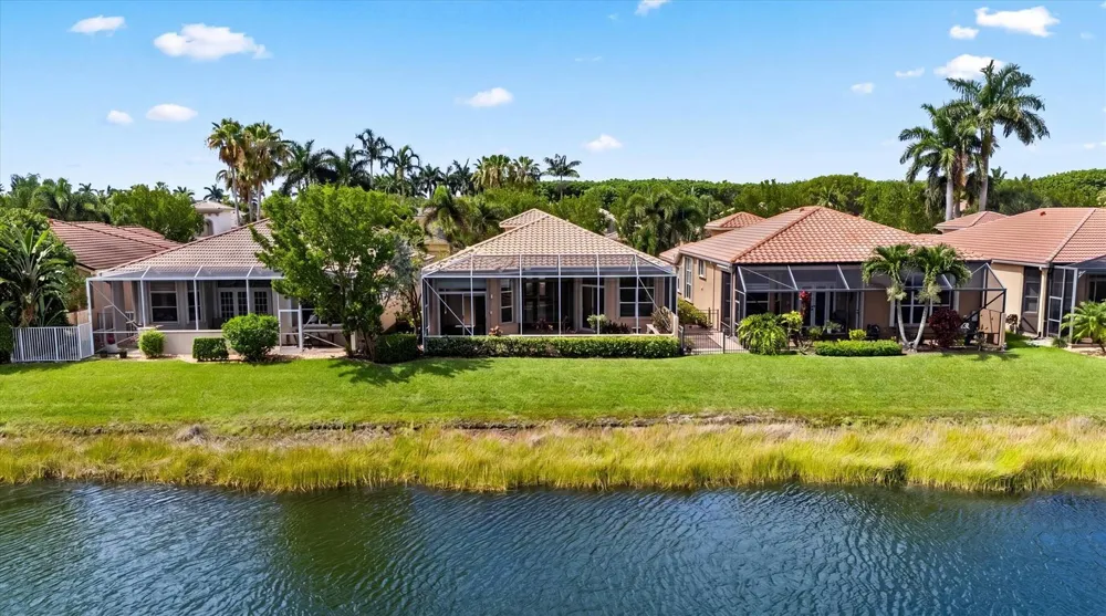 8887 VIA PRESTIGIO W Wellington, FL 33411