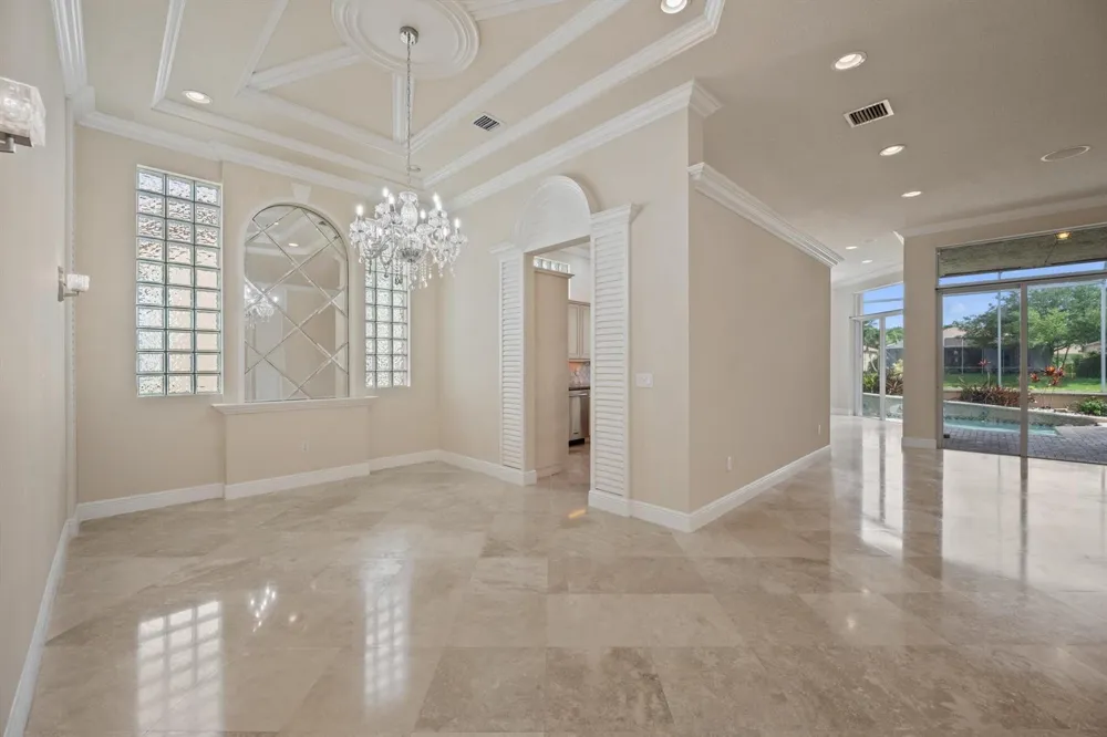8887 VIA PRESTIGIO W Wellington, FL 33411